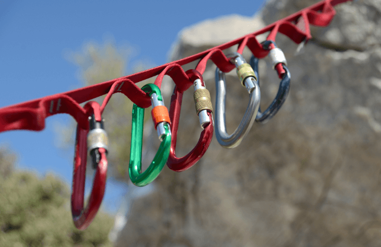 Locking Carabiners for Rappelling