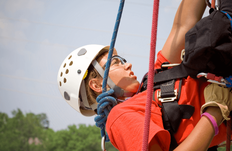 Rappelling without a harness