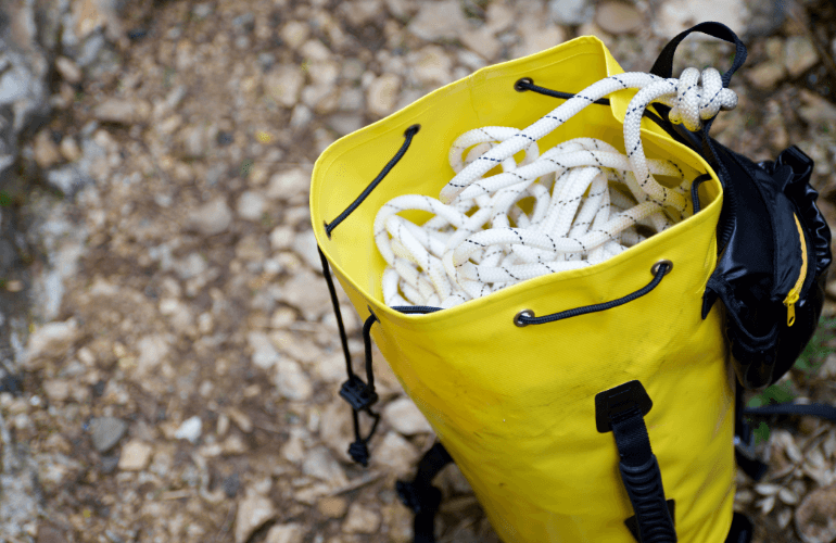 How to wash and clean a climbing rope