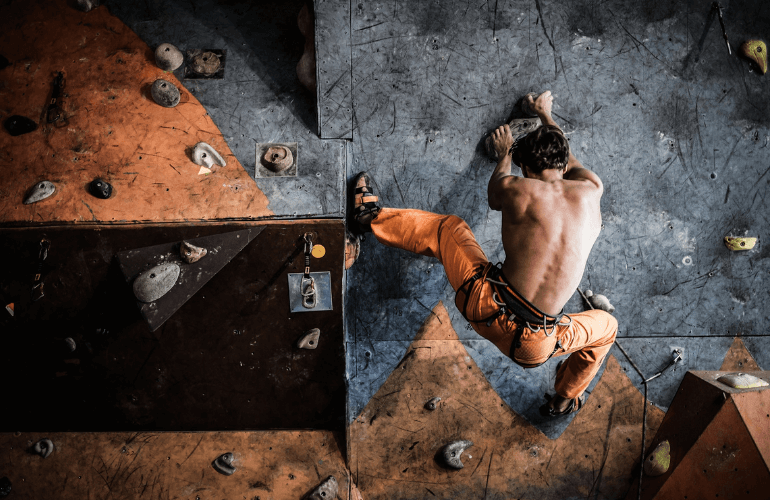Tips on How to Effectively Lose Weight with Rock Climbing
